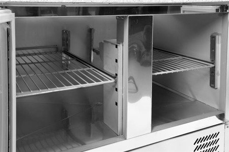 REFRIGERATED TABLE 240L 2 DOOR WITH LID | YG-05262